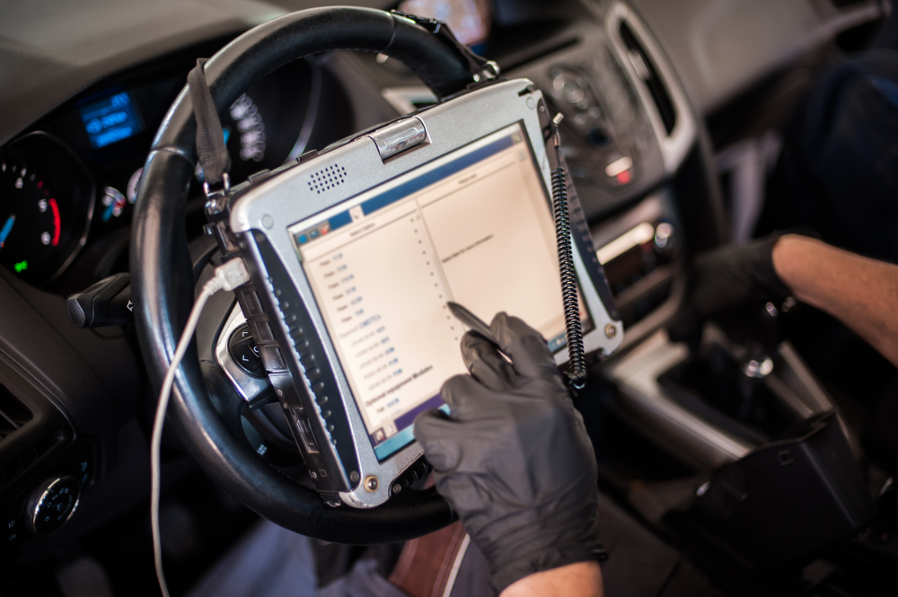 Car electronic is diagnosting some errors on the car