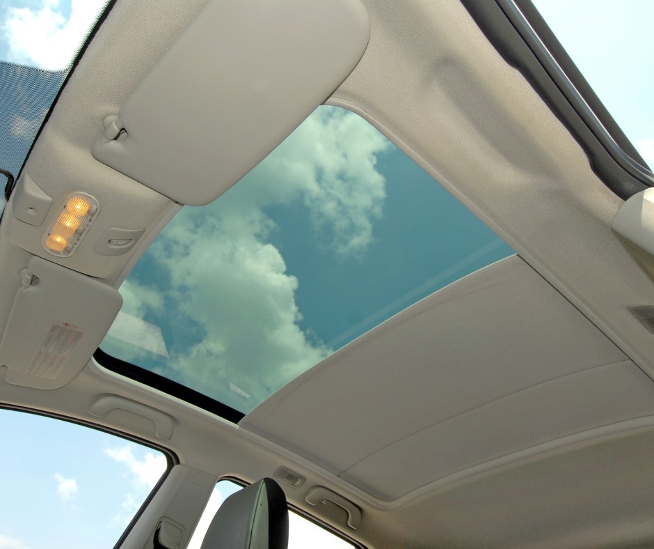 Half-close sunroof of a vehicle