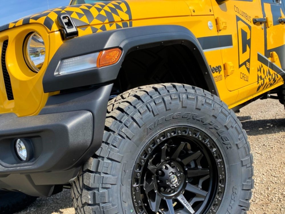 Vehicle’s appearance with stylish and durable custom wheels. Vehicle’s appearance with stylish and durable custom wheels.